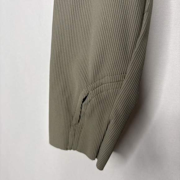 Fashion Nova L After Cardio Ribbed Active Long Sleeve Crop Top Sage Green NEW - Picture 5 of 6